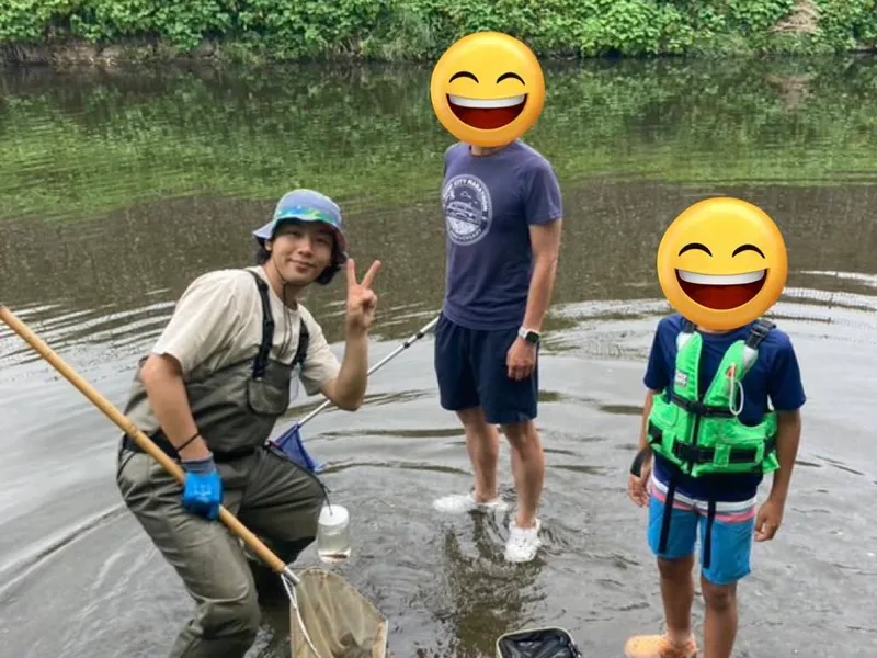 川で生き物探し体験！魚やカニ・エビ・水生昆虫を探して観察してみよう🐟のサブ写真5